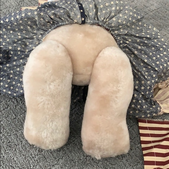 Decorative Collector Bear - Picture 11 of 12